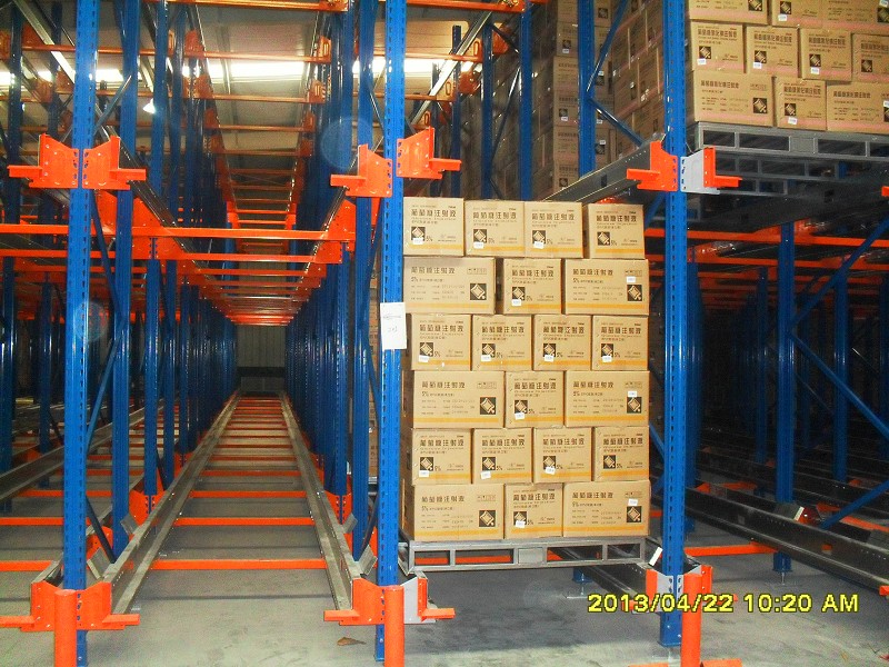 Radio Shuttle Racking Personalizado